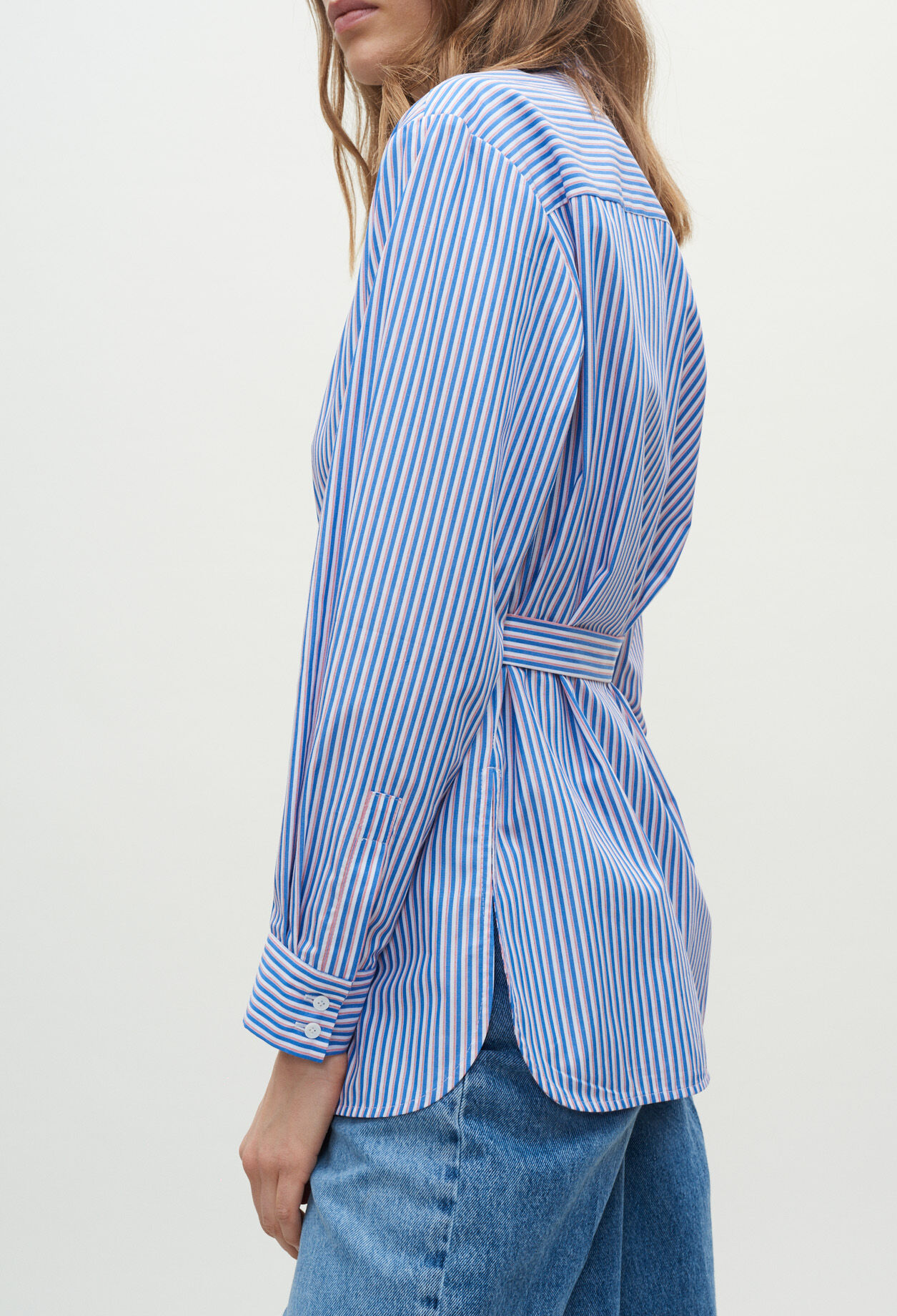 Chemise rayée ceinturée