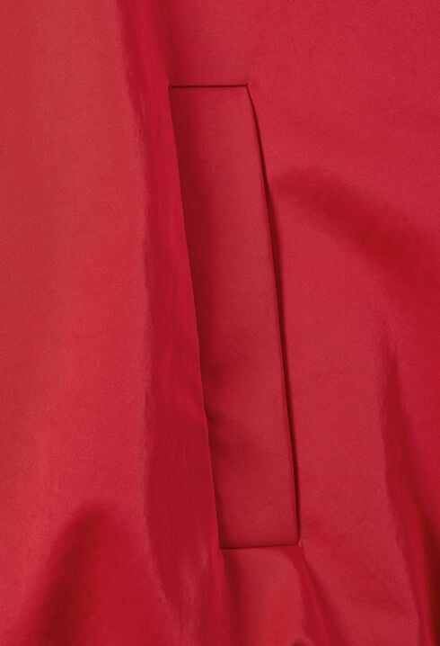 Blouson satiné court et large