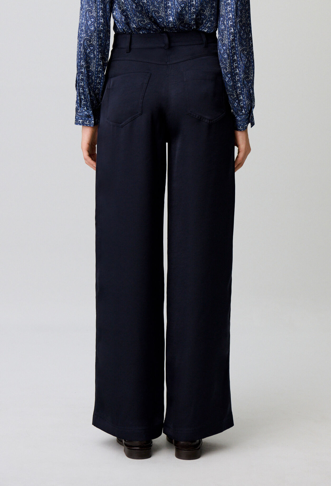 Pantalon satin droit