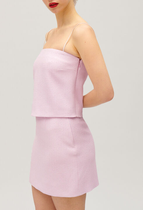Top court tweed