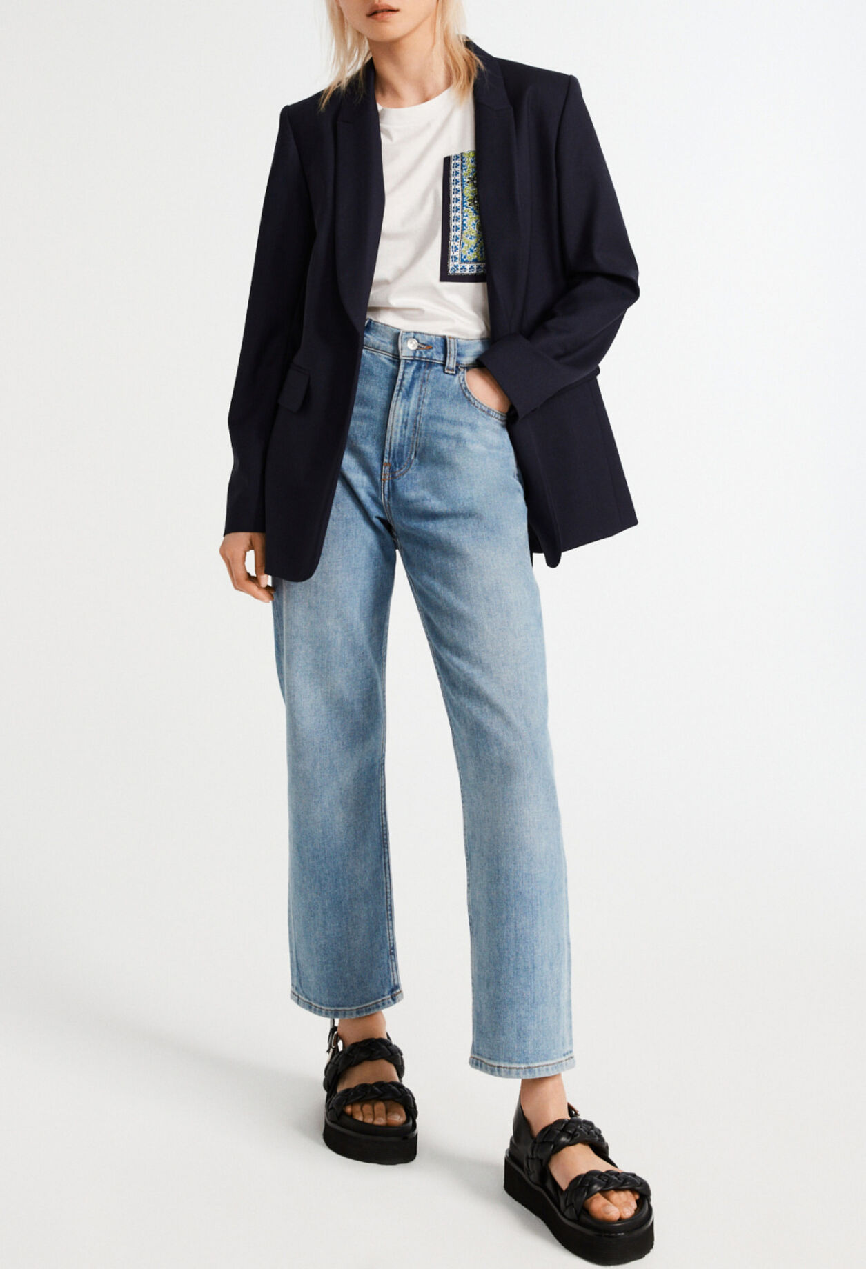 Veste de tailleur ceinturée