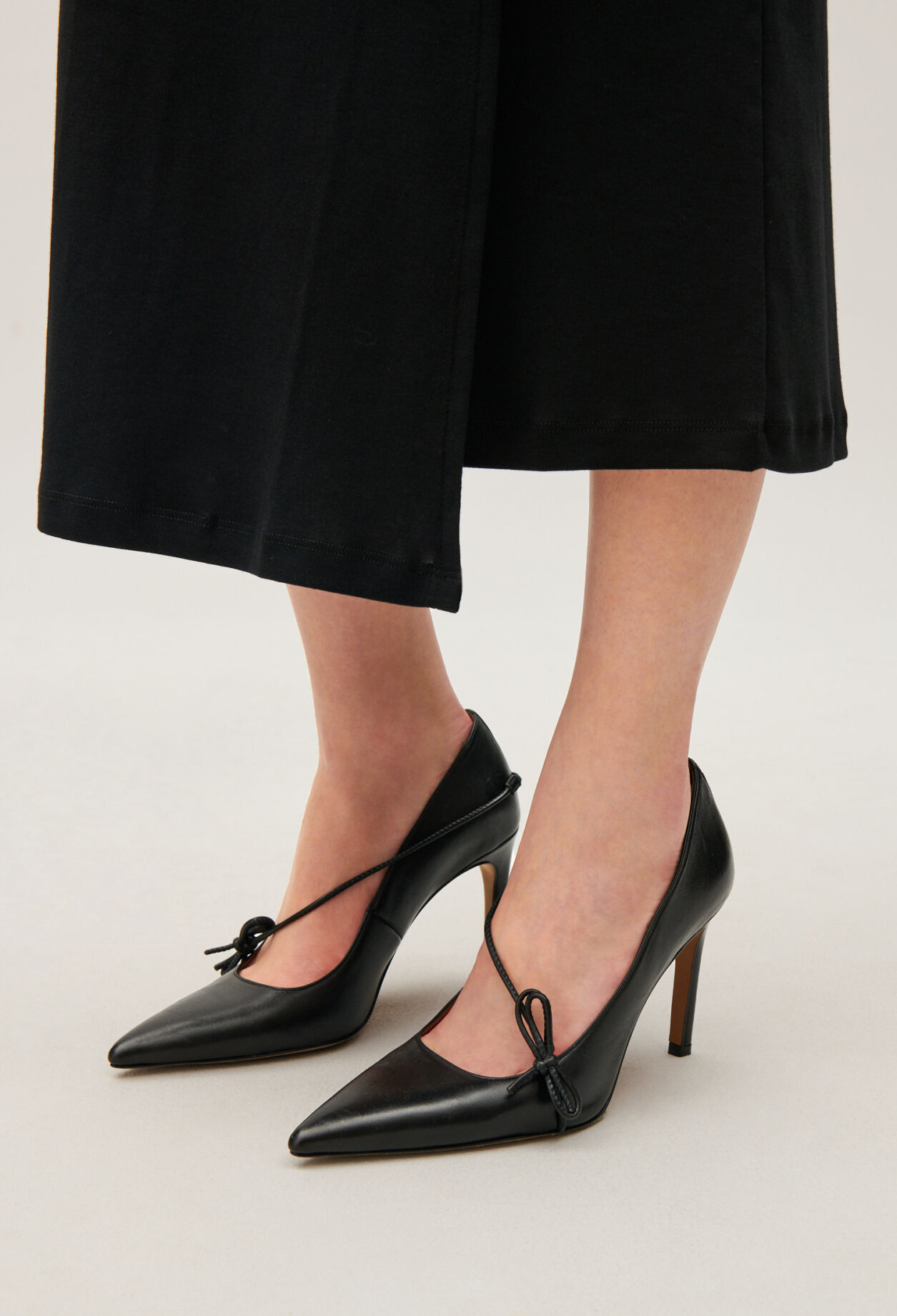 Escarpins cuir noir pour femme Claudie Pierlot