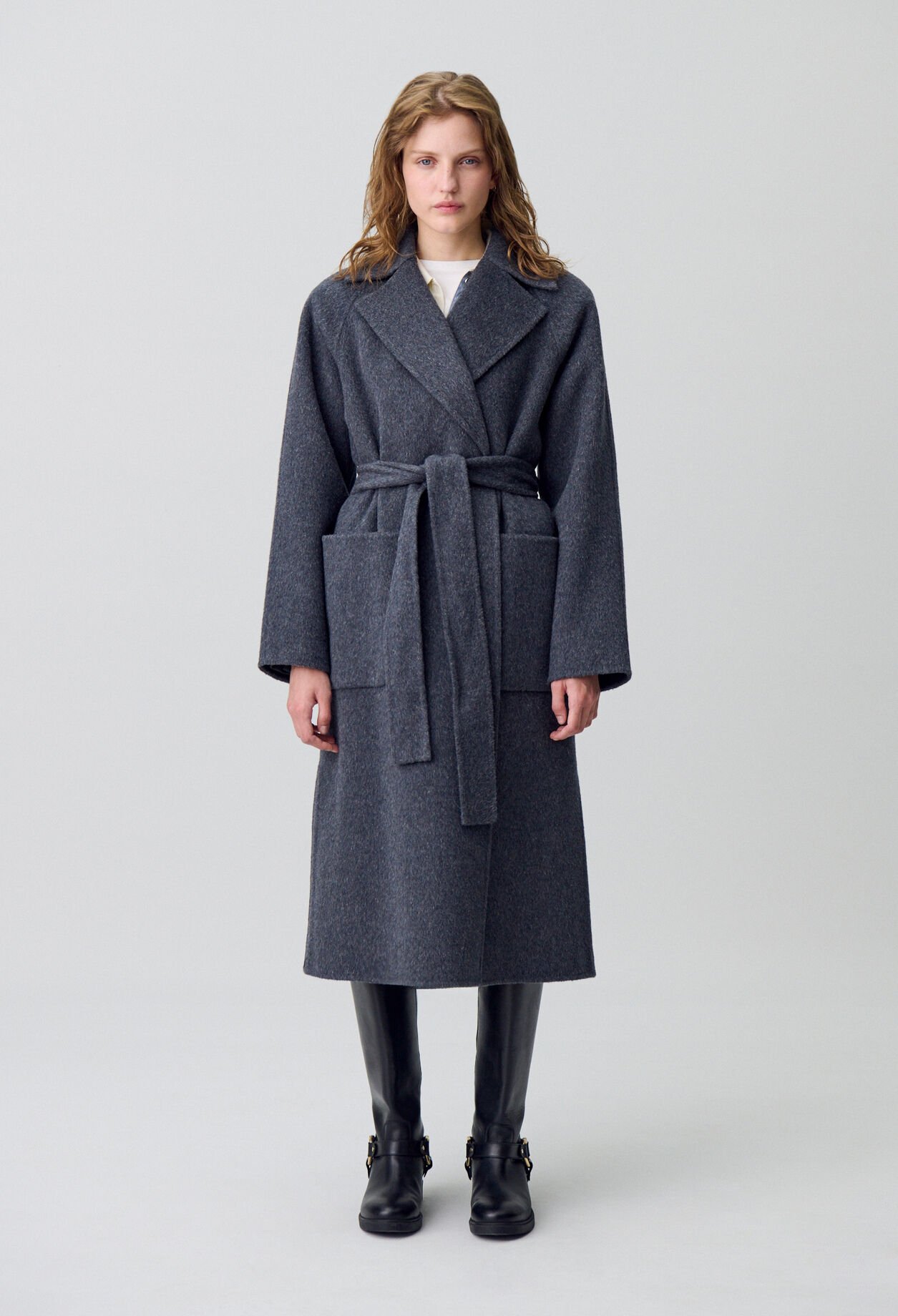 Manteau long ceinturé laine