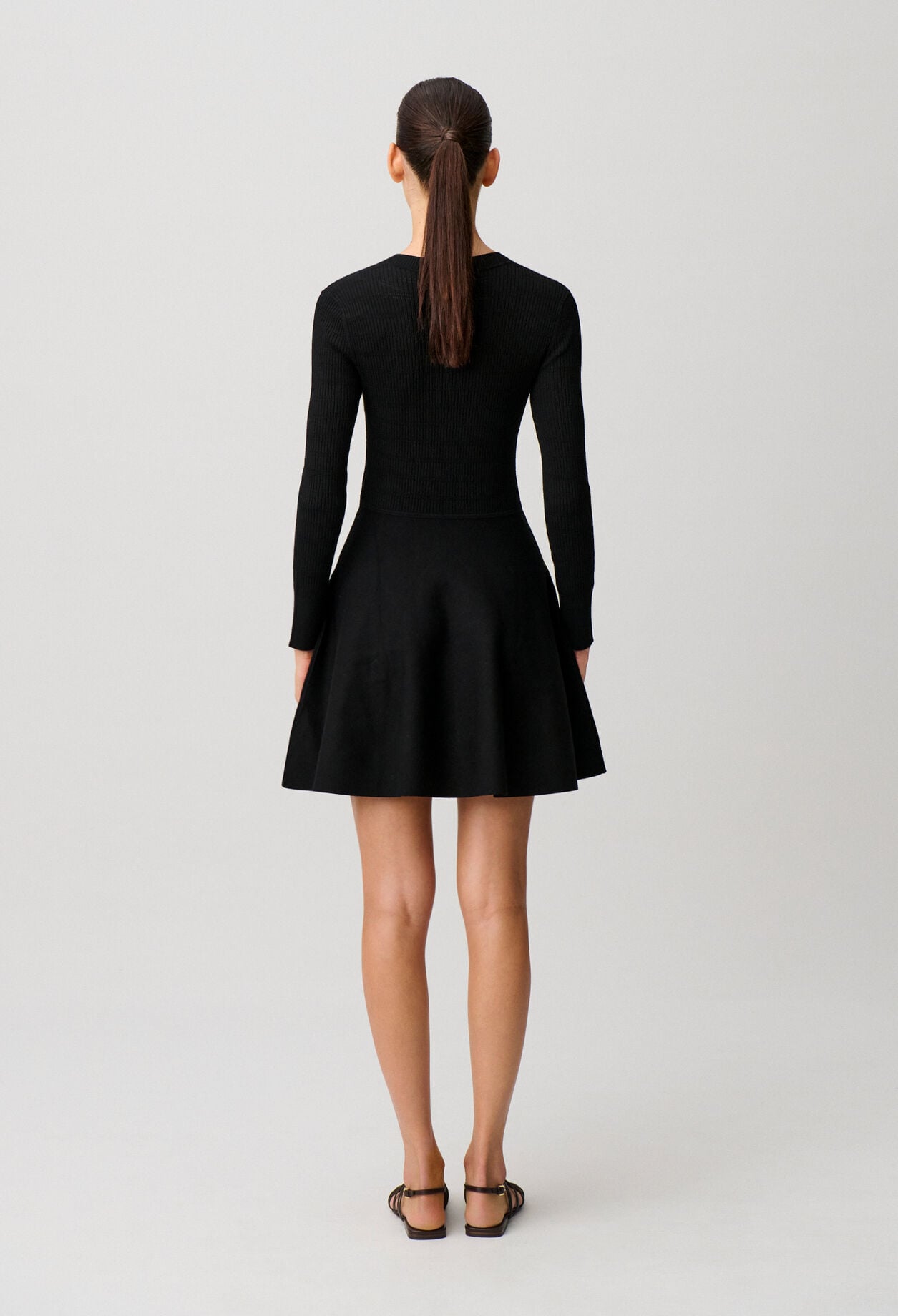 Robe courte maille n&oelig;uds