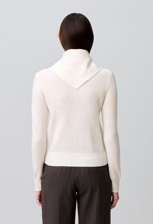 Pull maille foulard amovible