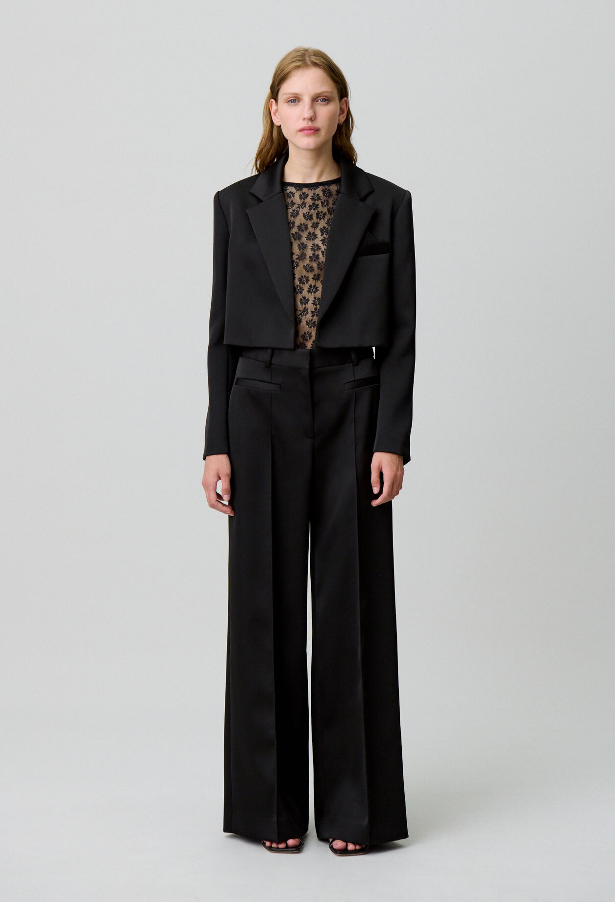 Pantalon tailleur satin