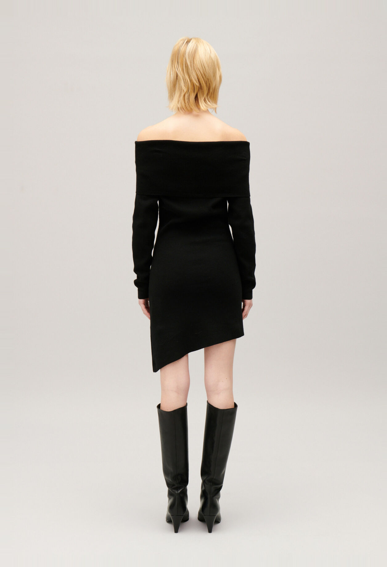 Robe asym&eacute;trique maille