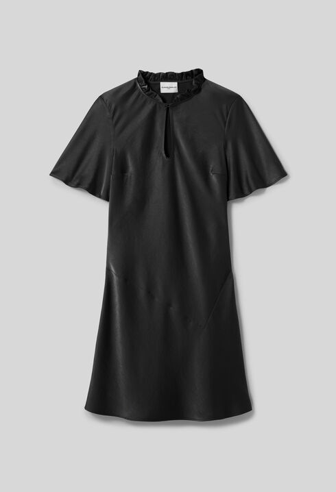 Robe courte fluide