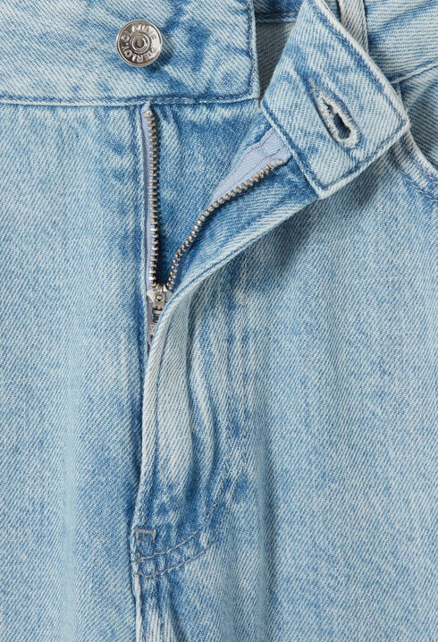 Jean brod&eacute; jambes larges