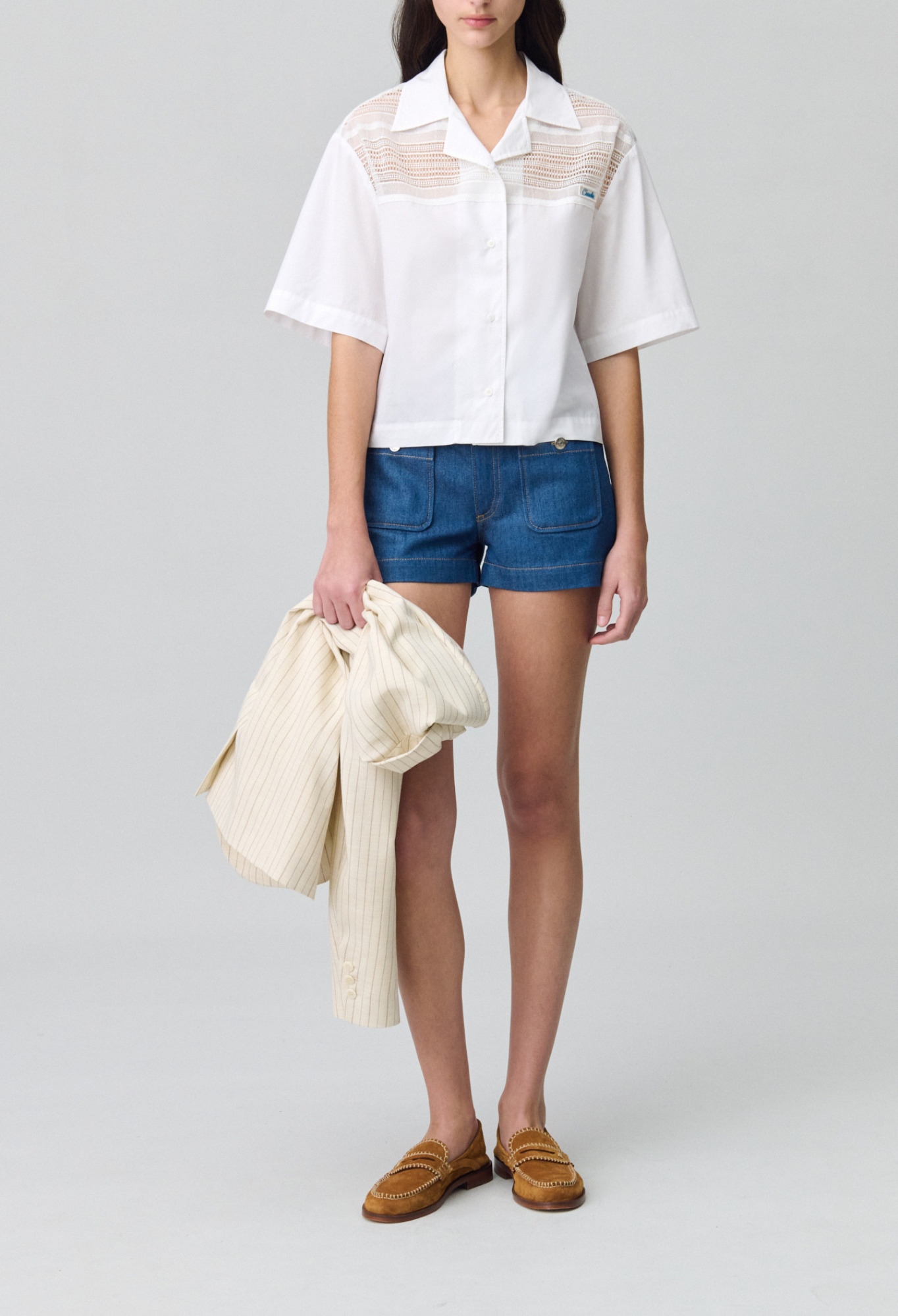 Chemise courte