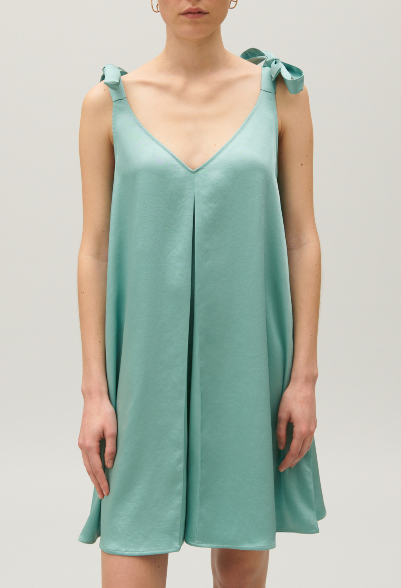 Claudie - Robe courte satinée vert d'eau - Vert D'eau - Taille 38 - Pour Femme